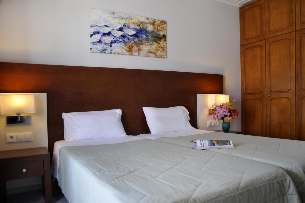 Dandidis Seaside Pension Agios Gordios  Quarto foto